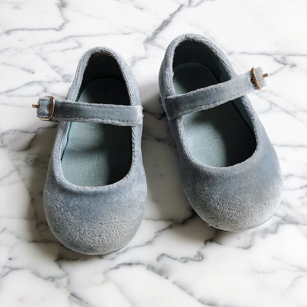 Age of Innocence Blue Velvet Eva Shoes Size 21